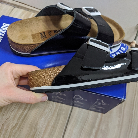 Birkenstock Black Arizona Sandal - Picture 4 of 8